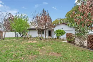 711 E Frederick Ave, Dundee, FL 33838 - Photo 3