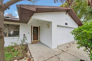 711 W Frederick Ave, Dundee, FL 33838 - Photo 1