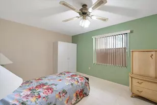 711 E Frederick Ave, Dundee, FL 33838 - Photo 23