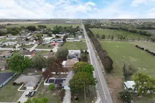 711 E Frederick Ave, Dundee, FL 33838 - Photo 41