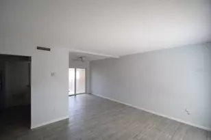 939 Castle Way, Lakeland, FL 33803 - Photo 13