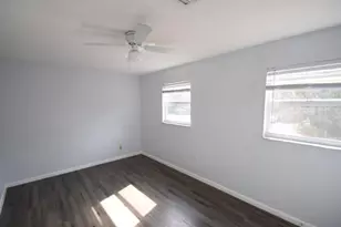 939 Castle Way, Lakeland, FL 33803 - Photo 19