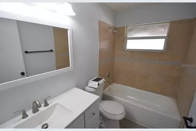 939 Castle Way, Lakeland, FL 33803 - Photo 17