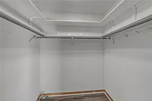 466 Lake Carolyn Cir, Lakeland, FL 33813 - Photo 15