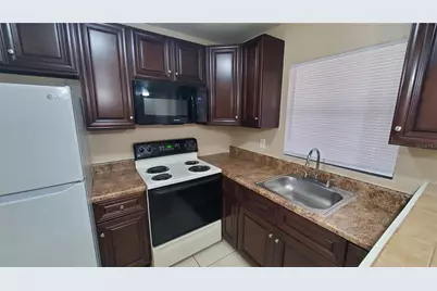 953 6th Street SE, Winter Haven, FL 33880 - Photo 7