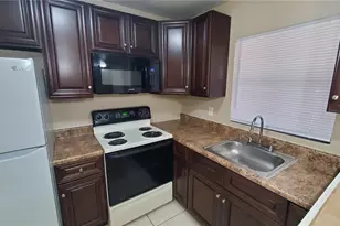 953 6th St SE, Winter Haven, FL 33880 - Photo 7