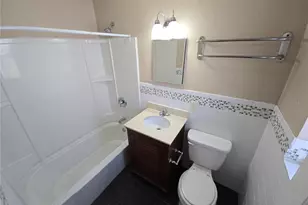 953 6th St SE, Winter Haven, FL 33880 - Photo 5