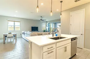 556 Hennepin Loop, Lake Wales, FL 33898 - Photo 5