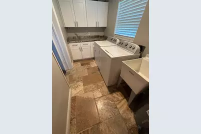 718 Strain Boulevard, Lakeland, FL 33815 - Photo 9