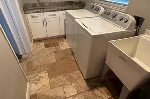 718 Strain Blvd, Lakeland, FL 33815 - Photo 9