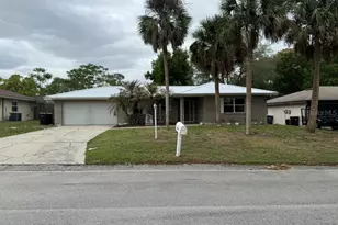 1019 Mockingbird Cir, Winter Haven, FL 33884 - Photo 1