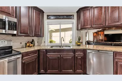 538 Powder Horn Row, Lakeland, FL 33809 - Photo 11