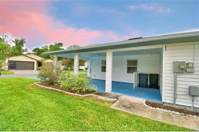 1690 Colonnades Circle N, Lakeland, FL 33811 - Photo 47