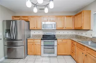 3473 Raleigh Dr, Winter Haven, FL 33884 - Photo 9