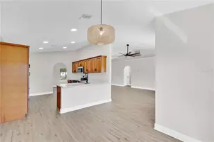 8 Oakridge Dr, Frostproof, FL 33843 - Photo 13