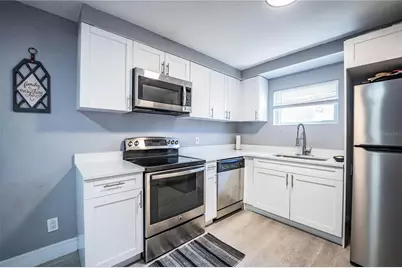 1015 Carefree Cove Drive, Winter Haven, FL 33881 - Photo 11