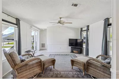 8556 Breeze Hill Drive, Lake Wales, FL 33898 - Photo 7