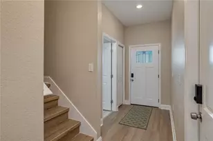 1186 Oak Hammock Ln, Lakeland, FL 33805 - Photo 3