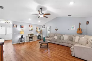 2861 Pondview Dr, Haines City, FL 33844 - Photo 9