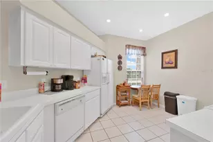 427 Enclave Pl, Lakeland, FL 33803 - Photo 11