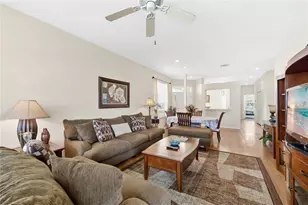 427 Enclave Pl, Lakeland, FL 33803 - Photo 9