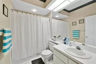 427 Enclave Pl, Lakeland, FL 33803 - Photo 15