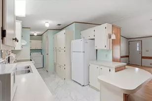 1798 Fox Hill Dr, Lakeland, FL 33810 - Photo 13