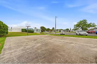 1798 Fox Hill Drive, Lakeland, FL 33810 - Photo 33