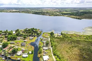 3386 Maple Ln, Haines City, FL 33844 - Photo 3