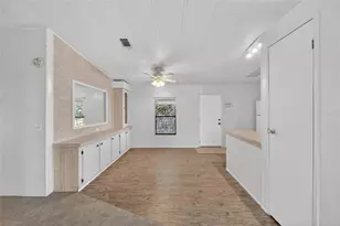 409 Village Cir SW, Winter Haven, FL 33880 - Photo 9