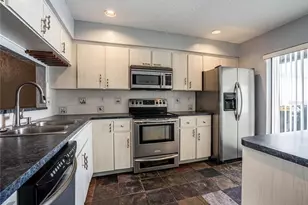 8 Huntley Ct, Haines City, FL 33844 - Photo 3