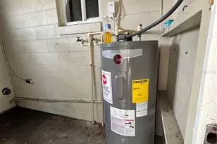 7921 Lakeshore Dr, Tampa, FL 33604 - Photo 9