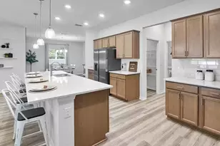 8673 Wildflower Field Ln, Wildwood, FL 34785 - Photo 5