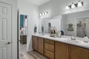 8673 Wildflower Field Ln, Wildwood, FL 34785 - Photo 9