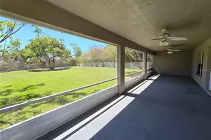 2081 Farrington Dr, Lakeland, FL 33809 - Photo 31