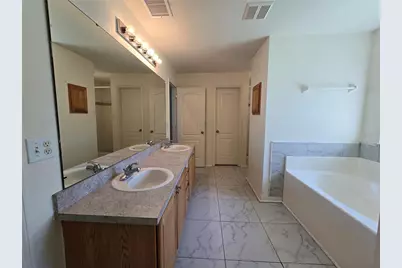 2081 Farrington Drive, Lakeland, FL 33809 - Photo 27