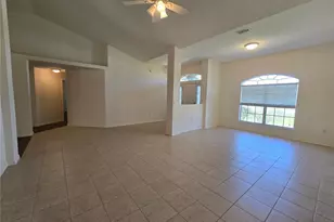 2081 Farrington Dr, Lakeland, FL 33809 - Photo 7