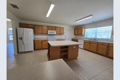 2081 Farrington Drive, Lakeland, FL 33809 - Photo 9