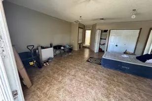 651 69th Ave S, Saint Petersburg, FL 33705 - Photo 5