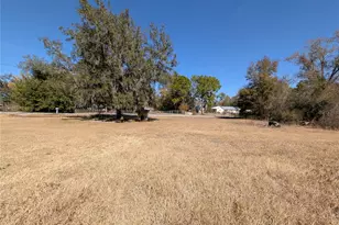 342 Creekwood Run, Lakeland, FL 33809 - Photo 3