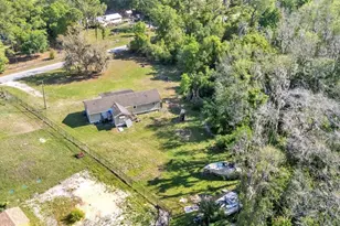 342 Creekwood Run, Lakeland, FL 33809 - Photo 7