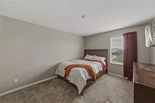 10661 Pictorial Park Dr, Tampa, FL 33647 - Photo 37