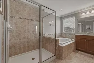 10661 Pictorial Park Dr, Tampa, FL 33647 - Photo 27