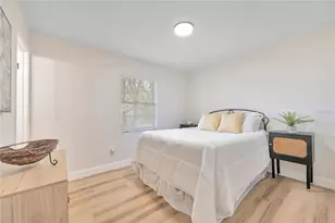 1421 Grace St N, Lakeland, FL 33810 - Photo 17