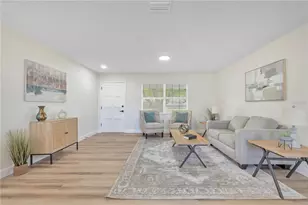 1421 Grace St N, Lakeland, FL 33810 - Photo 9