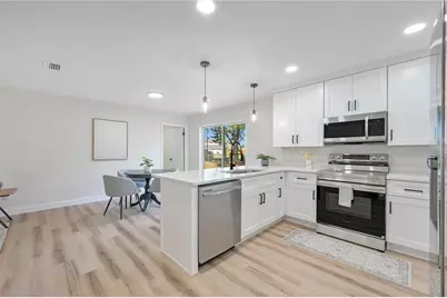 1421 Grace Street N, Lakeland, FL 33810 - Photo 13