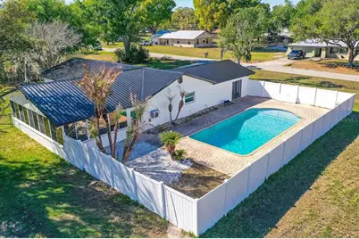 4006 Hollyhead Circle S, Lakeland, FL 33811 - Photo 3