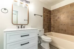 4006 Hollyhead Cir S, Lakeland, FL 33811 - Photo 15