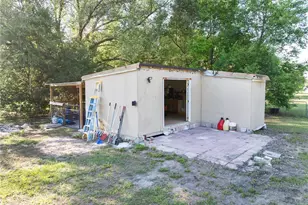 37135 Pauls Dr, Zephyrhills, FL 33541 - Photo 25