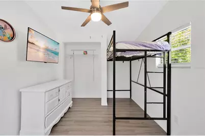 37135 Pauls Drive, Zephyrhills, FL 33541 - Photo 19